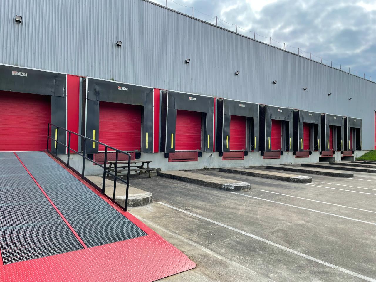 Local d'activité Orvault 1972m² Location local d'activité Orvault Loire-Atlantique OLACT2530237 0